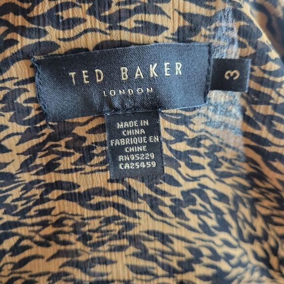 Ted Baker Chiffon Animal Print Exaggerated Shoulder Button Front Blouse Size 3 - Picture 8 of 10